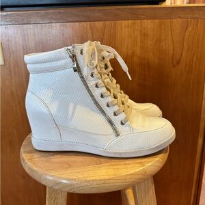 JustFab Cream Wedge Ankle Boots